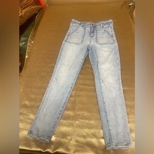 Women’s American eagle jeans